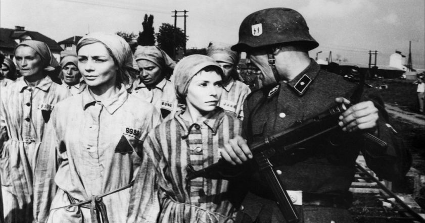 Как проституция поднимала боевой дух нацистов