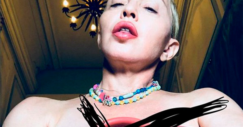 59-letnyaya-madonna-vylozhila-topless-foto-v-instagram-quibbll-cover